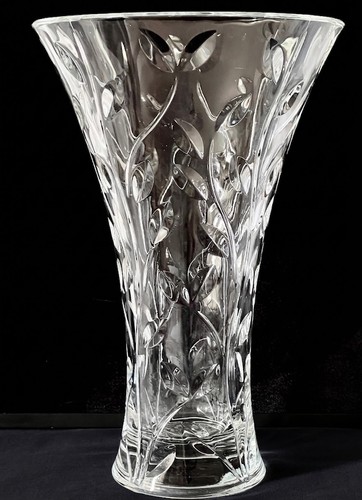 Rcr laurus crystal vase - crystal,