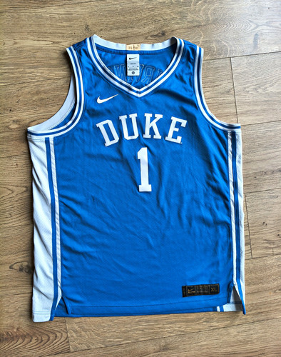 Nike ncaa kyrie - irving, duke