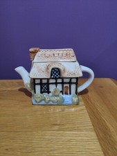 New Ceramic miniature tea pot vintage COTTAGE 1 cup tea pot Of Tea 4.99p 