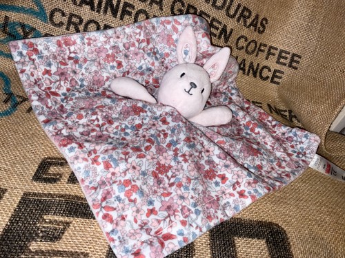 Little nutmeg pink white - little,