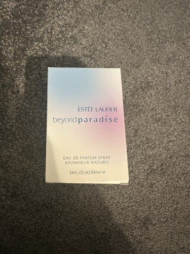 Vintage beyond paradise - vintage, by
