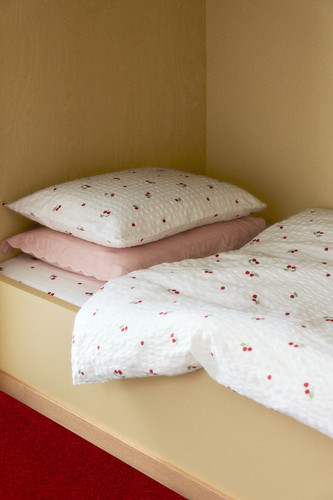 Nwt seersucker duvet cover - h&m,