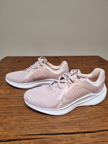 Nike quest barely rose - barely,