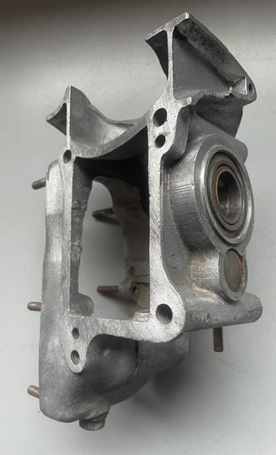Villiers speed gearbox shell - 3,