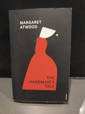 The Handmaid's Tale Margaret Atwood (2017 Paperback)