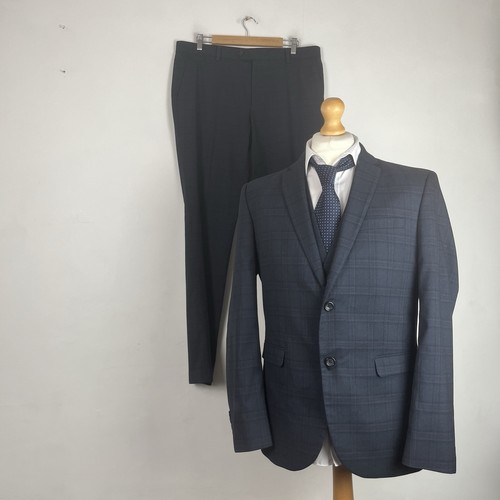 Next piece suit men 42r - 3, men's