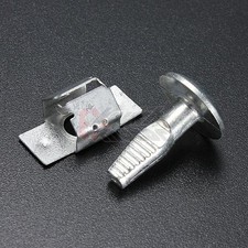 ENGINE UNDERTRAY CLIPS BOLTS