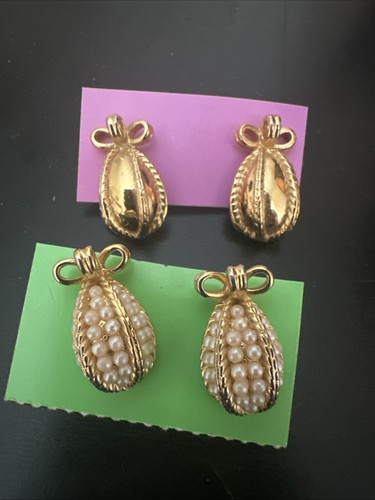 Pair vintage joan rivers egg - vintage,