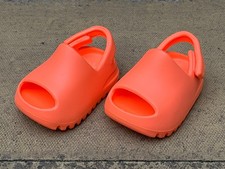 Adidas Originals Yeezy Slide Infant Enflame Orange Size UK 3 EU 19 Boxed
