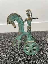 BRASS & VERDIGRIS STYLE METAL GREEK CHARIOT & GLADIATOR WARRIOR ORNAMENT - 18 CM