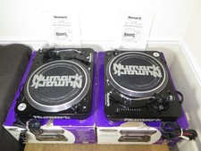 2 x Numark TT-100 direct-drive