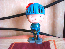 VINTAGE MIKE THE KNIGHT EMPTY