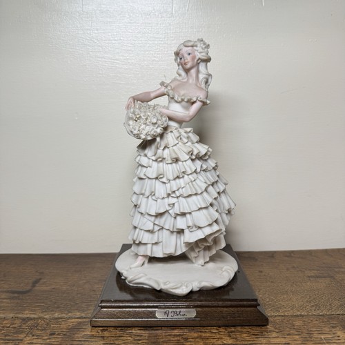 Vintage belcari bisque - vintage,