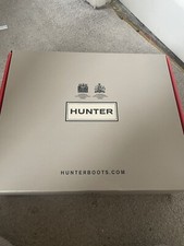 Hunters Black short gloss  Wellies Box