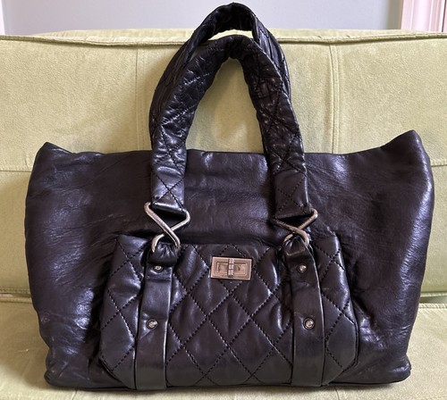 Chanel quilted knots black - quilted,