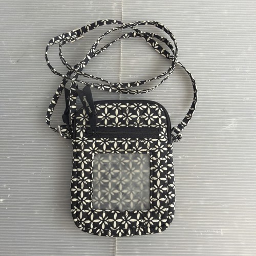 Vera bradley black dune - vera,