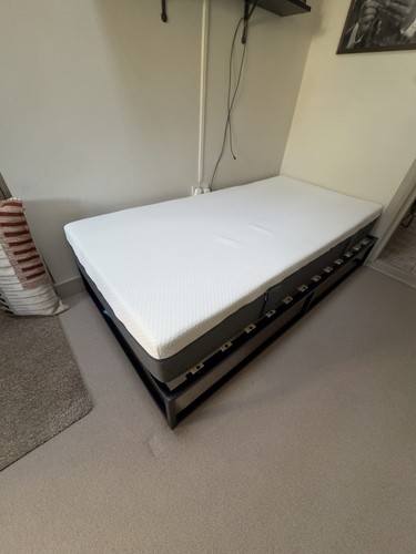 Single bed frame - bed, mattress