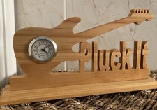 Acoustic Guitar Clock Pluck It