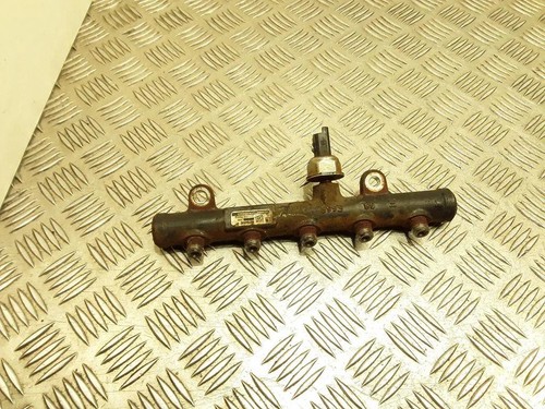 Volvo v50 fuel rail - fuel,