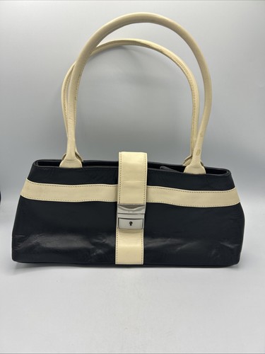 Tommy kate black - &,
