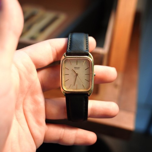 80s seiko watch tonneau quartz - tonneau,