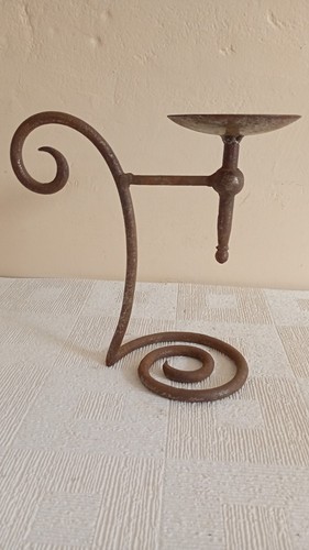 Vintage single cast - single,