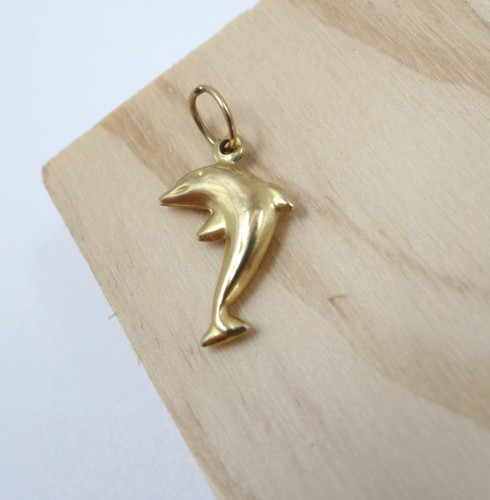 Dolphin 9ct gold charm - gold, /
