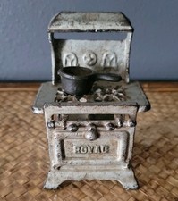Royal Cast Iron STOVE Toy Doll