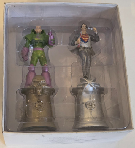 Comics chess x figure - chess, 2