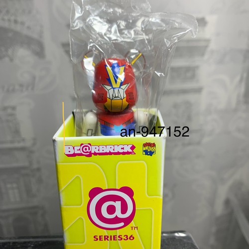 Bearbrick 100 series - series, sf