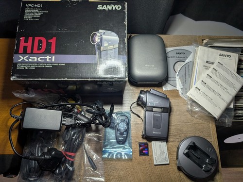Sanyo xacti vpc - sanyo,
