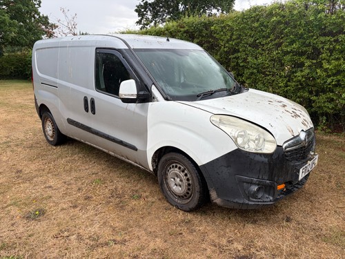 Vauxhall combo van - van, breaking
