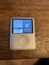 Apple iPod Nano 3rd Generation 8GB Silver