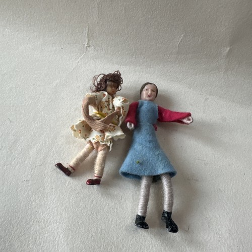 Two vintage dolls house - vintage,