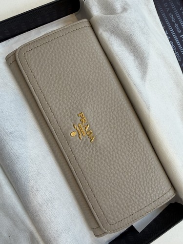 Prada beige lambskin clutch - lambskin,