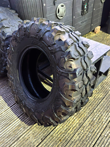 Maxxis carnivore ml1 30x10 r14 - maxxis,