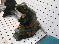 CAST IRON PAINTED  FROG BOOT