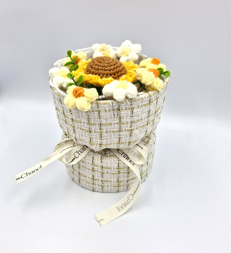 Crochet knitted flower bouquet - knitted,