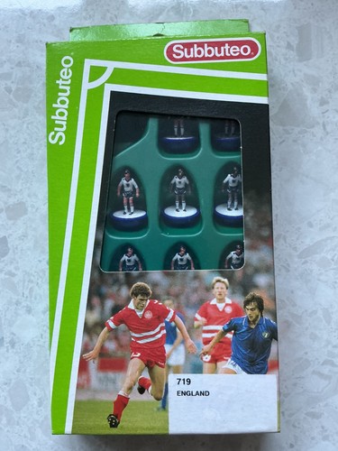 Subbuteo set 719 england - subbuteo,