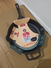 Prestige Nadiya Cast Iron