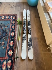 rossignol skis, twin tips, all round great mountain skis, white and black