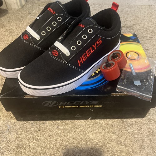 Brand new shoes heelys - brand,