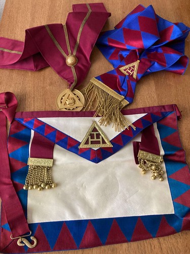 Masonic royal arch - royal,