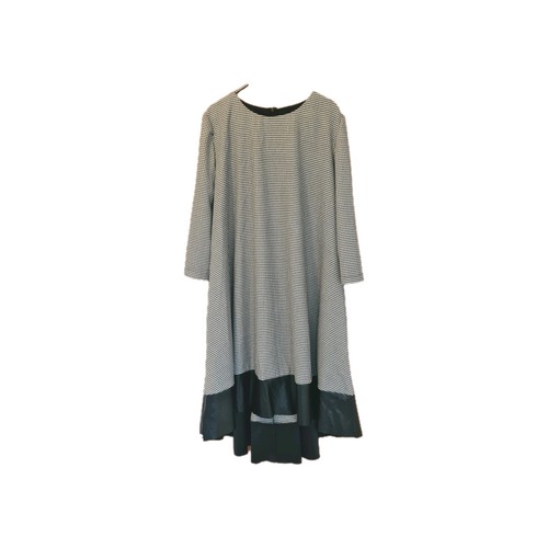 New women blk wh - new!, women's
