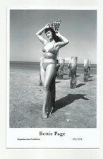 BX108) BETTIE PAGE SWIFTSURE PHOTO POSTCARD (333/225) FILMSTAR PIN UP GLAMOR