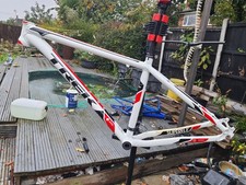 18" Trek Superfly Al elite 29er Frame with hope seatclamp xt front meck headset 