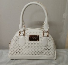 Floozie Handbag White with Cut