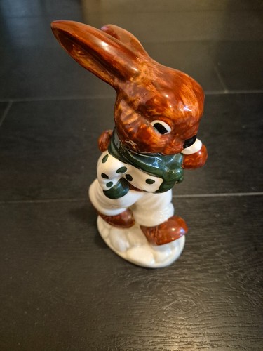 Ellgreave pottery rabbit - ellgreave,
