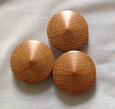 Oak cone Hi fi isolation feet for all sound equipment. X Large size.(3) 48 mm.