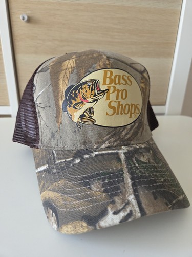 Bass pro shops gone hunting - shops,